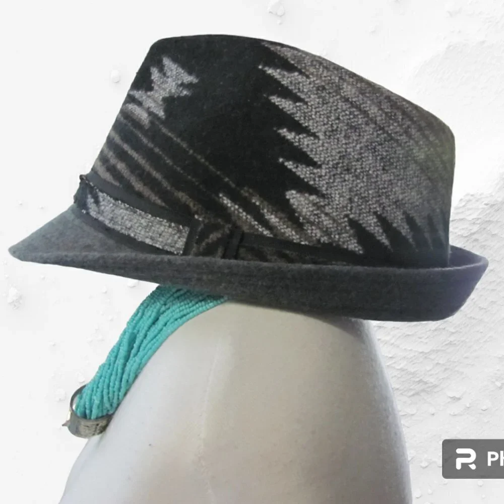 UNISEX AZTEC PRINT FEDORA BRAND NEW - Picture 2 of 7